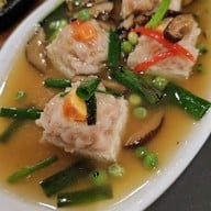 เอกทิพย์โชคดี