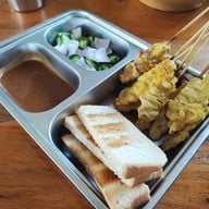 เมนูของร้าน ก๋วยเตี๋ยวหมูเทวดา ศรีนครินทร์ บางนา