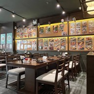 Nagiya Sathorn สาทร