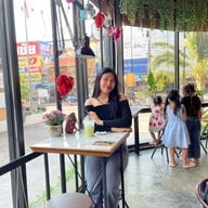 เมนูของร้าน BEYOND CAFE Vviang Lifestyle Mall