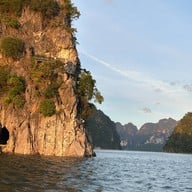 เขื่อนรัชชประภา (กุ้ยหลินเมืองไทย)