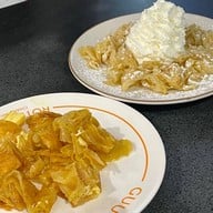 Rogu Roti at Jing Jai Village 
โรกุ โรตี สาขา จริงใจวิลเลท โรกุ โรตี สาขา จริงใจวิลเลท