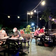 หมูกระทะกลางเขา เกาะล้าน เกาะล้าน