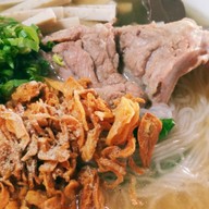 ก๋วยจั๊บญวนไทอุบล & อาหารตามสั่ง