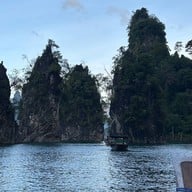 เขื่อนรัชชประภา (กุ้ยหลินเมืองไทย)