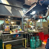 LUKSOM ORANGE JUICE 100 % Jatujak