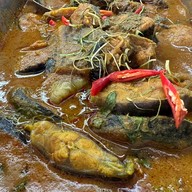 บรรยากาศ ลองแล แกงใต้