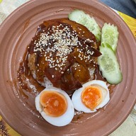 ก๋วยเตี๋ยวต้มยำสุโขทัย กระเพรา(ประดิพัทธ์25) ประดิพัทธ์-สะพานควาย