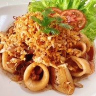 ร้านอาหาร บ้านทะเล แหลมผักเบี้ย