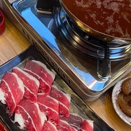 HALF shabu cafe