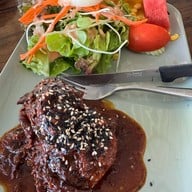 บ้านหมู รมควัน ภูเก็ต