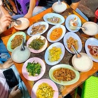 เมนูของร้าน ข้าวต้มคุณเล็ก