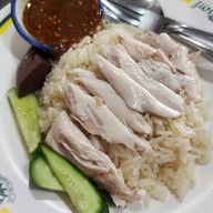 เมนูของร้าน เจ๊ศรี ข้าวมันไก่ตอน ไหหลำ สุขสวัสดิ์