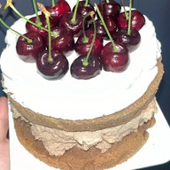 คุณนายแม่ (ข้าวไก่ย่างน้ำจิ้มแจ่ว-เครื่องดื่ม)