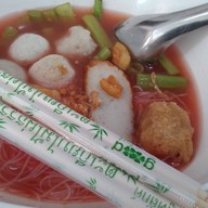 เมนูของร้าน เด่นเตี๋ยวชิ้นปลา แจ้งวัฒนะ