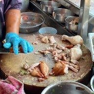 เจี๊ยะโกยปึ่ง ข้าวมันไก่