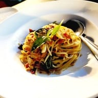 เมนูของร้าน Midwinter Green