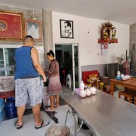 บรรยากาศ ต้มเลือดหมูระยอง