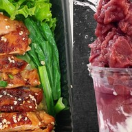 ไอติมกะทิสด เกล็ดหิมะ ร้านKingkong Cuts