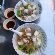 เซี่ยงกี่ข้าวต้มปลา