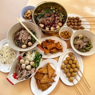 แซคแซ่บ เตี๋ยวเรือ ปตทบ้านบึง จิ๊ฟฟี่ปตทบ้านบึง3