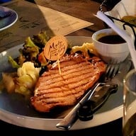 เมนูของร้าน Midwinter Green