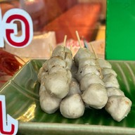ลูกชิ้นปิ้งโกเด้ง ทางหลวงพิเศษชลบุรี ขาเข้า