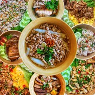 ตำนานกะเตี๋ยวคาเฟ่โบราณ 麵 ศรีนครินทร์ 🥡 สาขาศรีนครินทร์