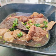 เมนูของร้าน เกาเหลาเนื้อแม่ไสว (ประปา)