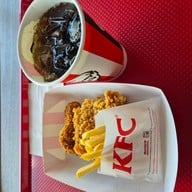 KFC ปตท.เขาพนม