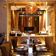 Favola Le Meridien สุวรรณภูมิ