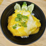 สถิต Burger & Drinks ร้านนัง ชิล เขมราฐ