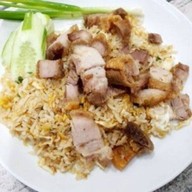 เจ้ทิพย์ อาหารตามสั่ง PTT PARKMALL หนามแดง