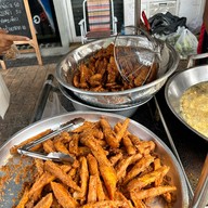 กล้วยทอดลือชา