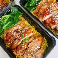 ไอติมกะทิสด เกล็ดหิมะ ร้านKingkong Cuts