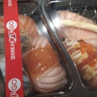 Shinkanzen Sushi เซ็นทรัล เวสต์เกต