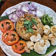 เมนูของร้าน ข้าวซอยนิมมาน
