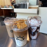 Sunset Coffee Roaster ( สาขาเจริญกรุง )