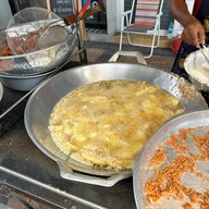 กล้วยทอดลือชา