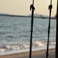 Crab House Seafood & Cafe Beachfront