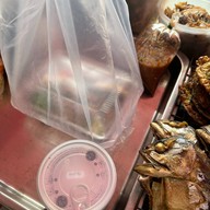 น้ำพริกตำสดซอยอารีย์1