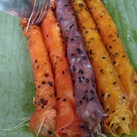 เมนูของร้าน ข้าวเปิ๊บยายเครื่อง