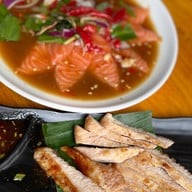 ลาบนัวอุดร รัชดาซอย 4