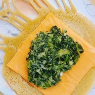 เครป&โตเกียวสุดซอย ( حلال ฮาลาล  อ่อนนุช17แยก24) เครป&โตเกียวสุดซอย พัฒนาการ 20 แยก 24 หรืออ่อนนุช 17 แยก 24 (ซอยเล็กๆ ขวามือข้างโรงจอดรถ ก่อนถึงร้านมารุชาและก่อนสุเหร่า เลยบ้านสีม่วงเข้ามาสุดซอย)