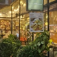 หน้าร้าน เจียงฮาย Noodles & More