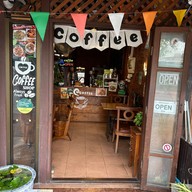 เมนู The Blue Bell Pizza and more