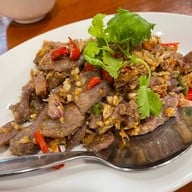 ภัตตาคารจันทร์เพ็ญ พระราม 4