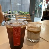 Tang Café ตั่งคาเฟ่