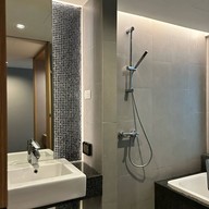 Sea Me Spring Tree Hotel