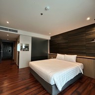 Sea Me Spring Tree Hotel